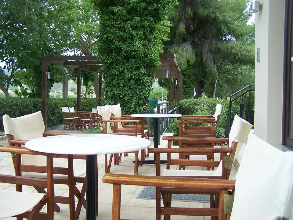 Avaton Hotel Ligourio Exterior photo