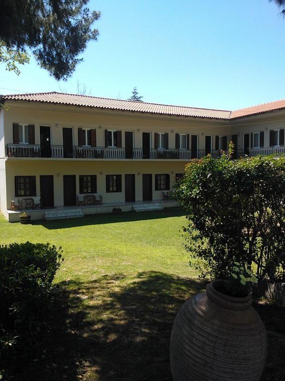 Avaton Hotel Ligourio Exterior photo